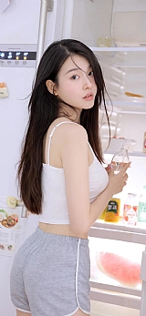 美女