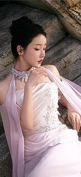 美女