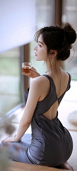 美女