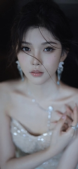 美女