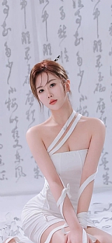 美女