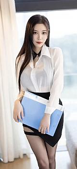 美女