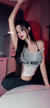 美女